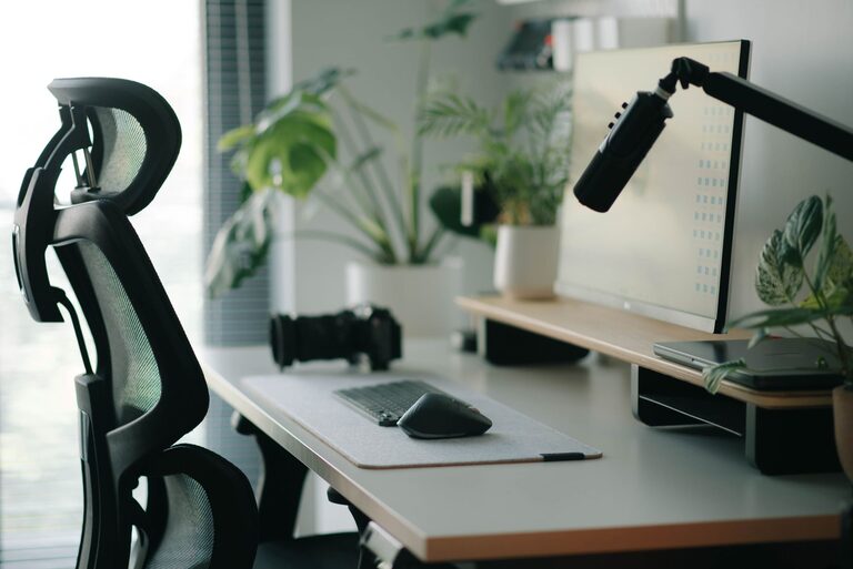 Consejos para organizar tu escritorio y mejorar concentración y comodidad